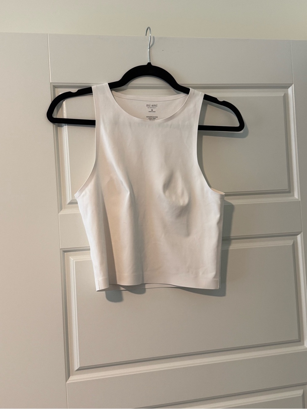 Mi Ami Francesca’s White Ribbed Crop Tank Top